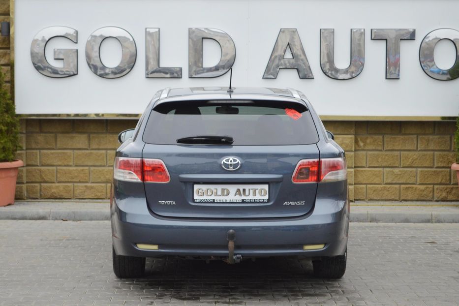 Продам Toyota Avensis 2010 года в Одессе