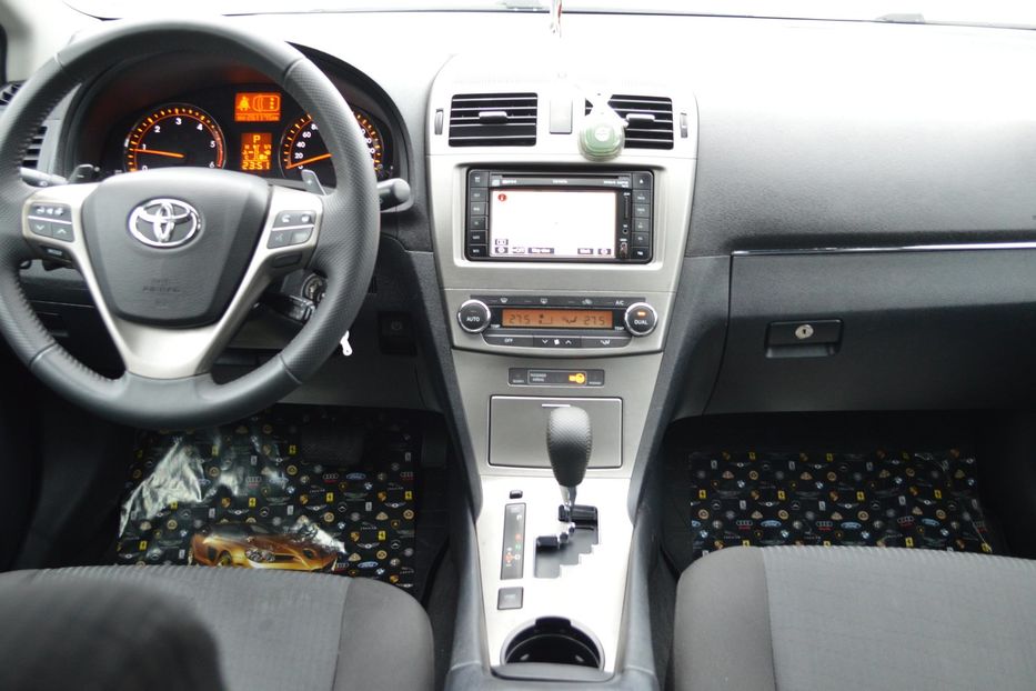 Продам Toyota Avensis 2010 года в Одессе