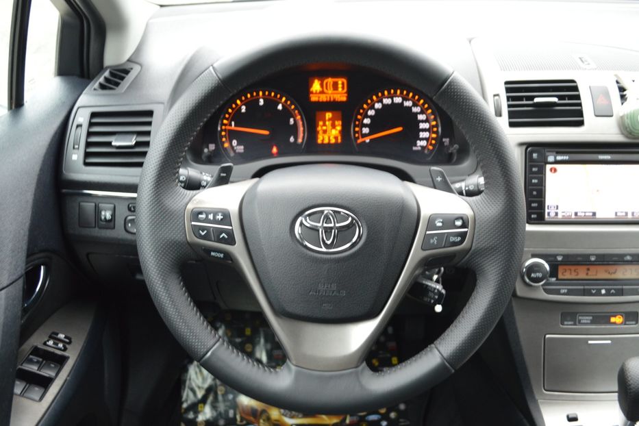 Продам Toyota Avensis 2010 года в Одессе