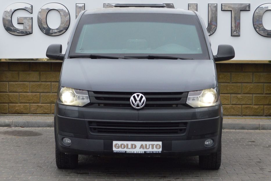 Продам Volkswagen T5 (Transporter) пасс. 2014 года в Одессе