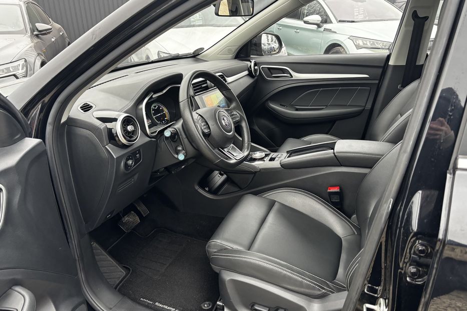 Продам MG ZT ZS EV 43.4 KW авто у Львові  2020 года в Львове