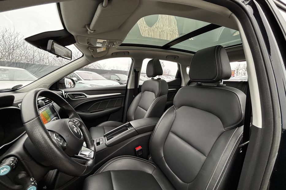 Продам MG ZT ZS EV 43.4 KW авто у Львові  2020 года в Львове