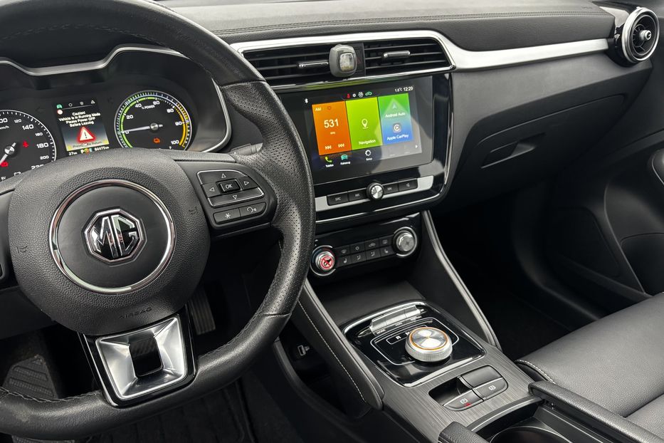 Продам MG ZT ZS EV 43.4 KW авто у Львові  2020 года в Львове