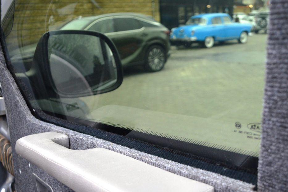 Продам Volkswagen T5 (Transporter) пасс. 2014 года в Одессе