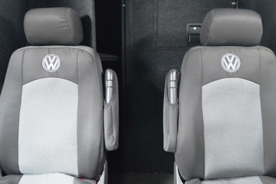 Продам Volkswagen T5 (Transporter) пасс. 2014 года в Одессе