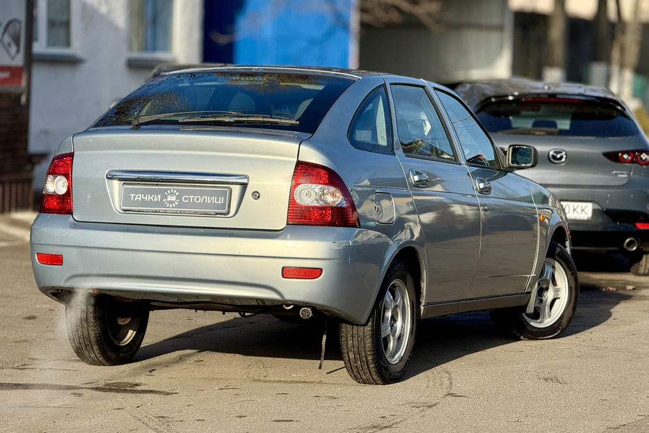 Продам ВАЗ Приора 1.6 MT (98 к.с.) 2009 года в Киеве