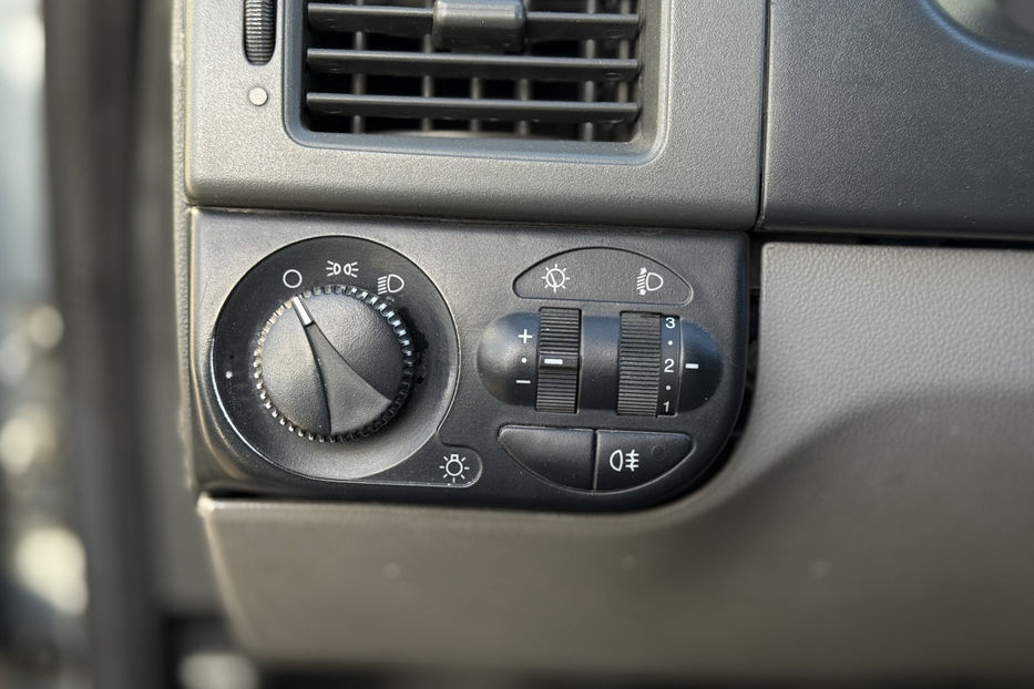 Продам ВАЗ Приора 1.6 MT (98 к.с.) 2009 года в Киеве