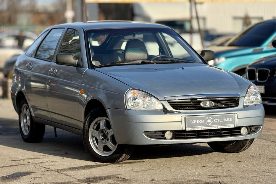 Продам ВАЗ Приора 1.6 MT (98 к.с.) 2009 года в Киеве