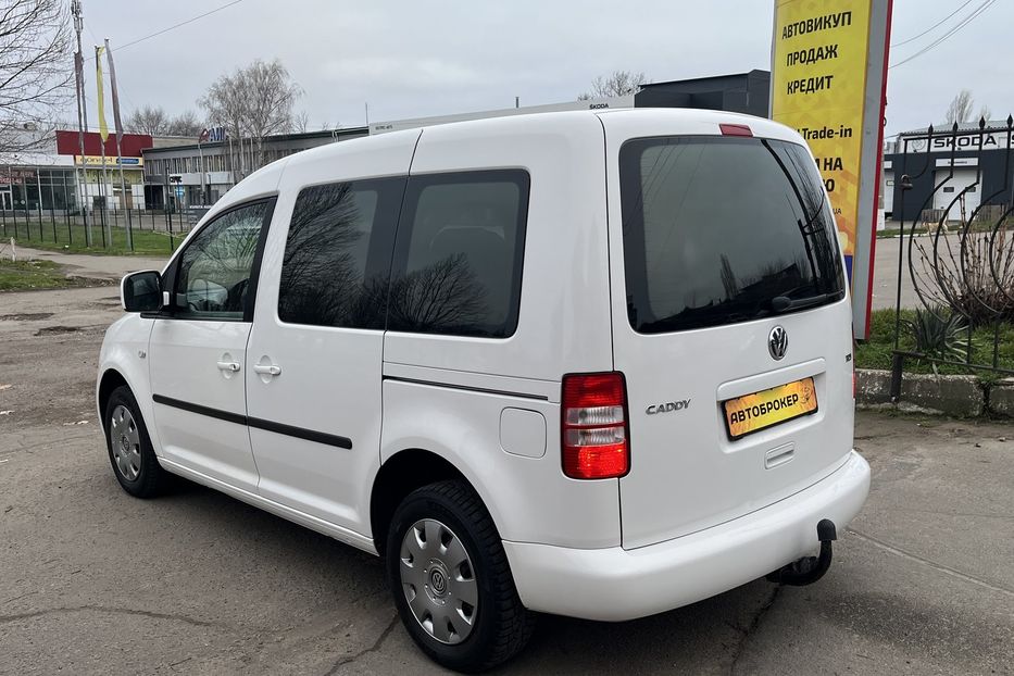 Продам Volkswagen Caddy пасс. Comfortline  2013 года в Николаеве