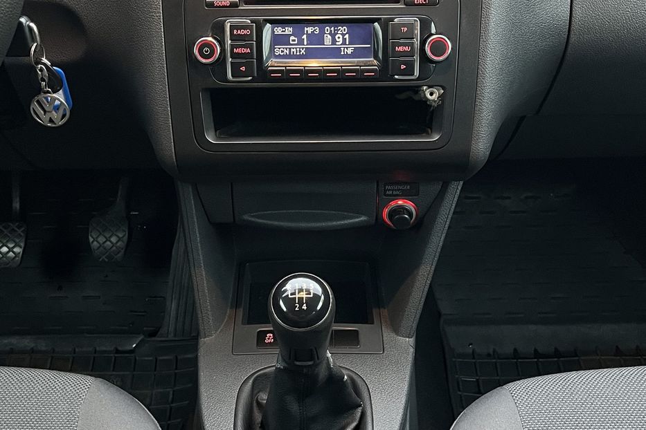 Продам Volkswagen Caddy пасс. Comfortline  2013 года в Николаеве