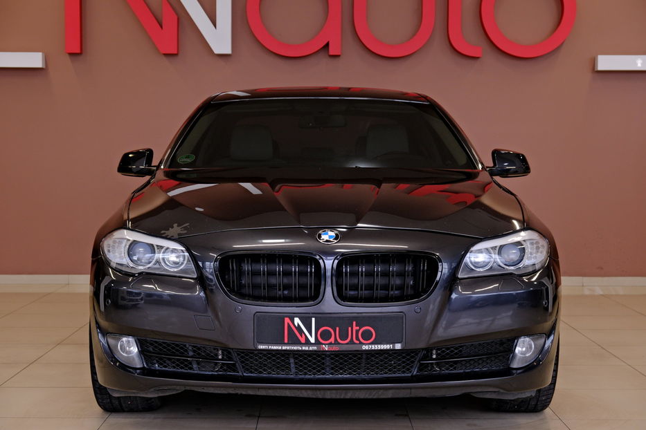 Продам BMW 528 i 2013 года в Одессе