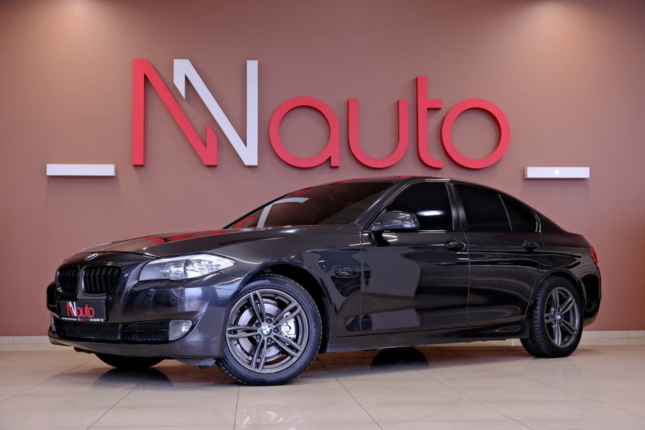 Продам BMW 528 i 2013 года в Одессе