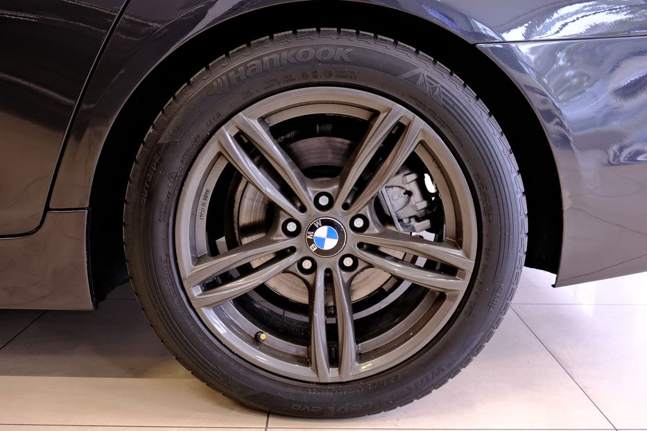 Продам BMW 528 i 2013 года в Одессе