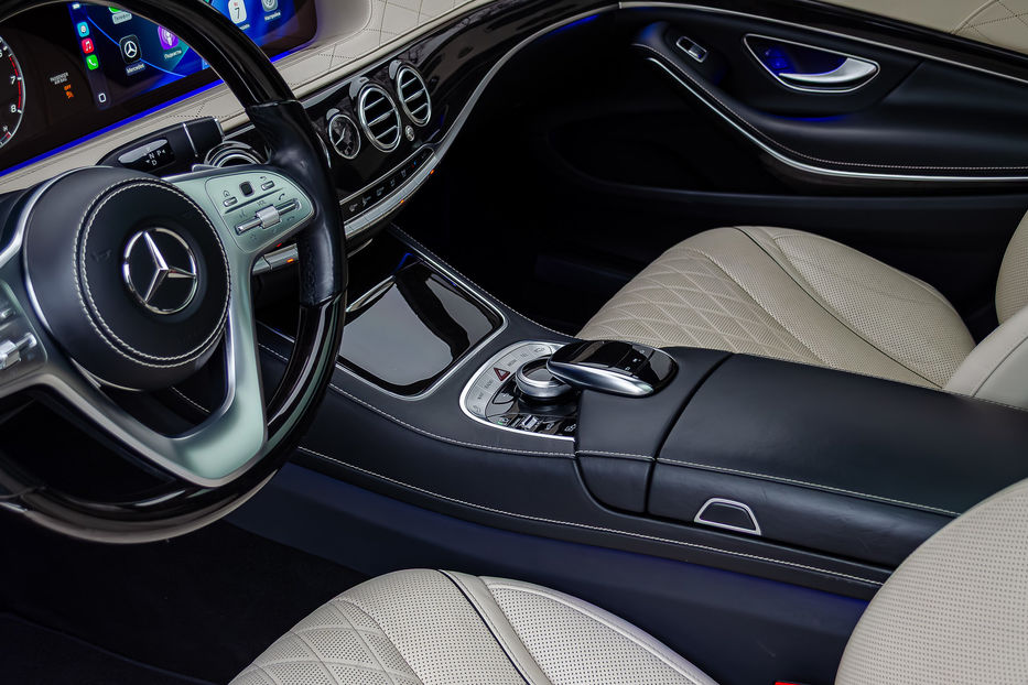 Продам Mercedes-Benz S-Class 560L 4Matic 2018 года в Киеве