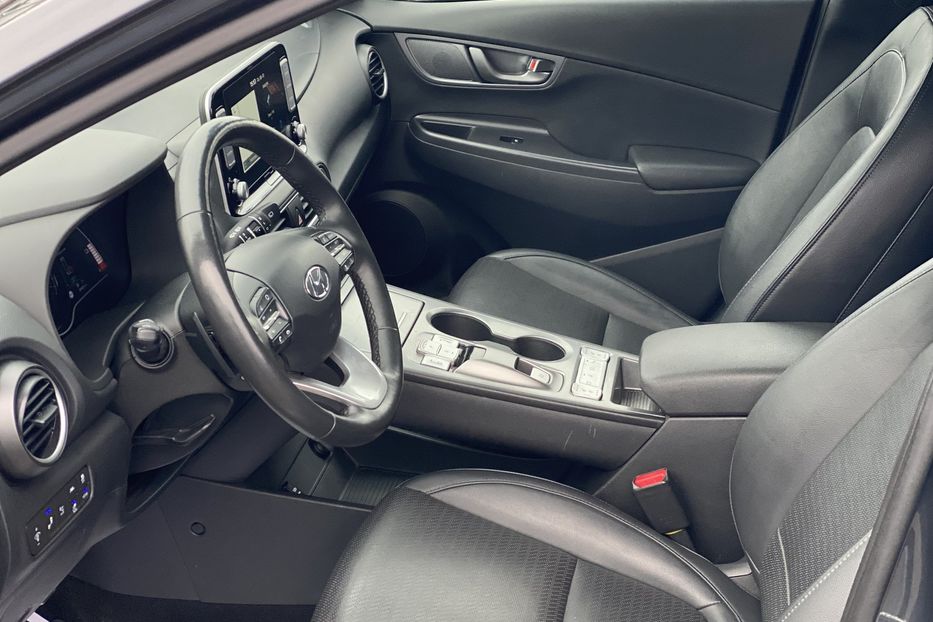 Продам Hyundai Kona 2018 года в Луцке