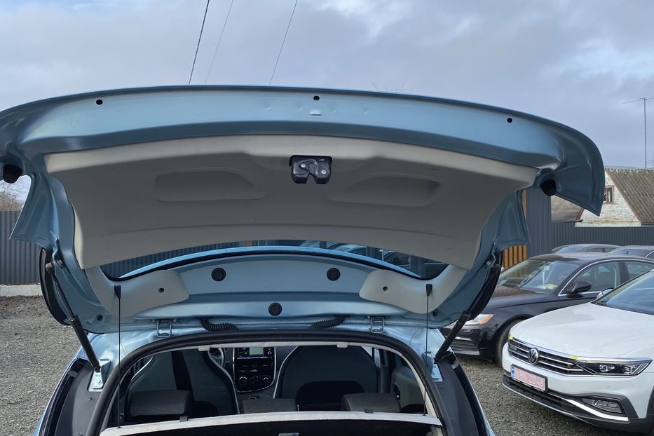 Продам Renault Zoe 2015 года в Луцке