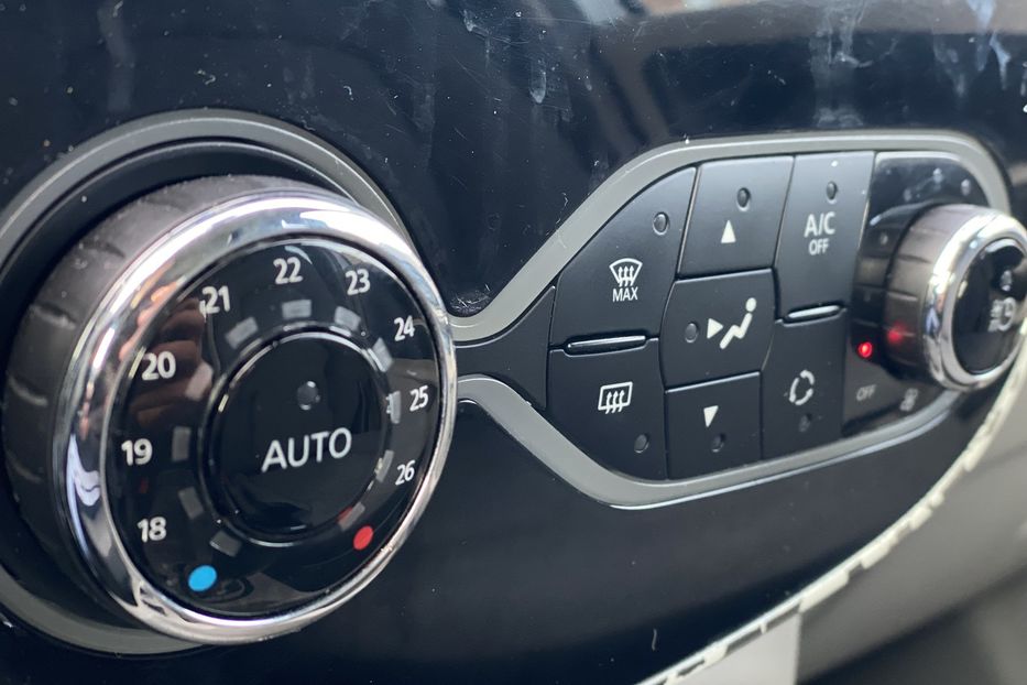 Продам Renault Zoe 2015 года в Луцке