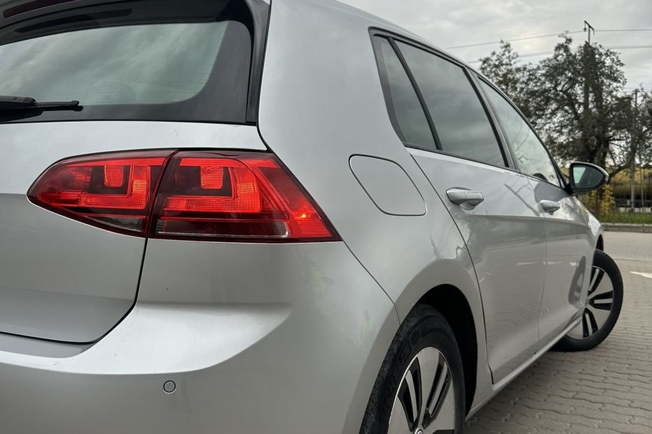 Продам Volkswagen e-Golf 24 кВт. 2014 года в Львове