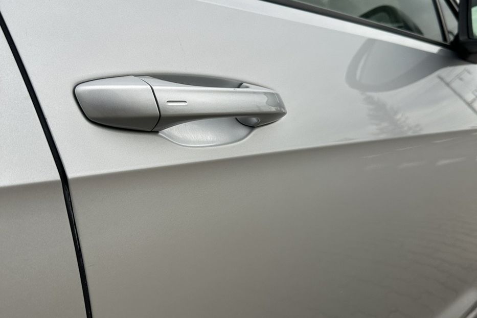 Продам Volkswagen e-Golf 24 кВт. 2014 года в Львове