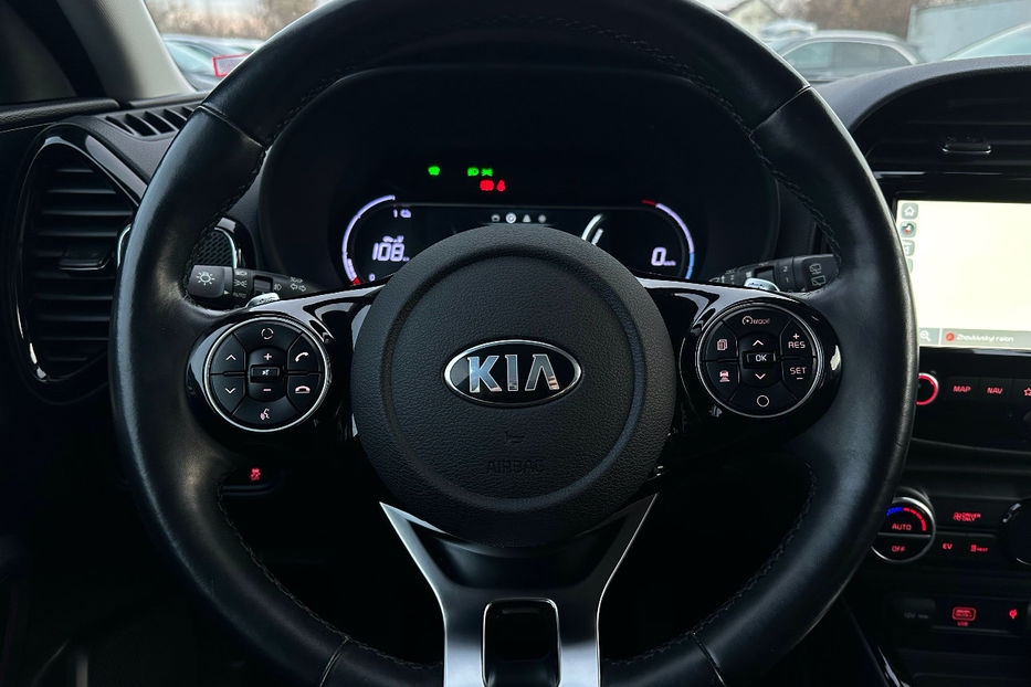 Продам Kia Soul 64кВт Підігрівсидінь/Керма  2020 года в Львове