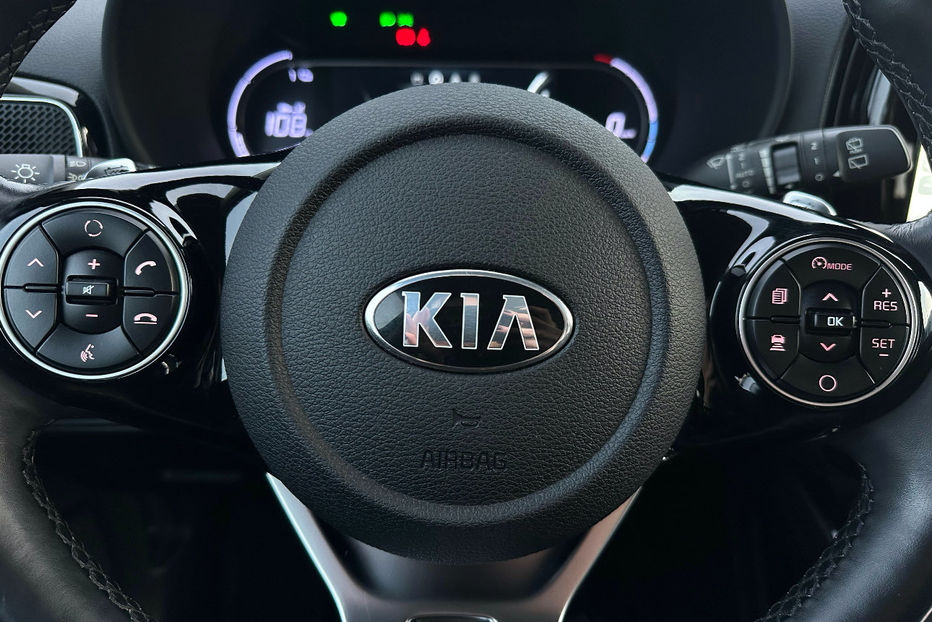 Продам Kia Soul 64кВт Підігрівсидінь/Керма  2020 года в Львове