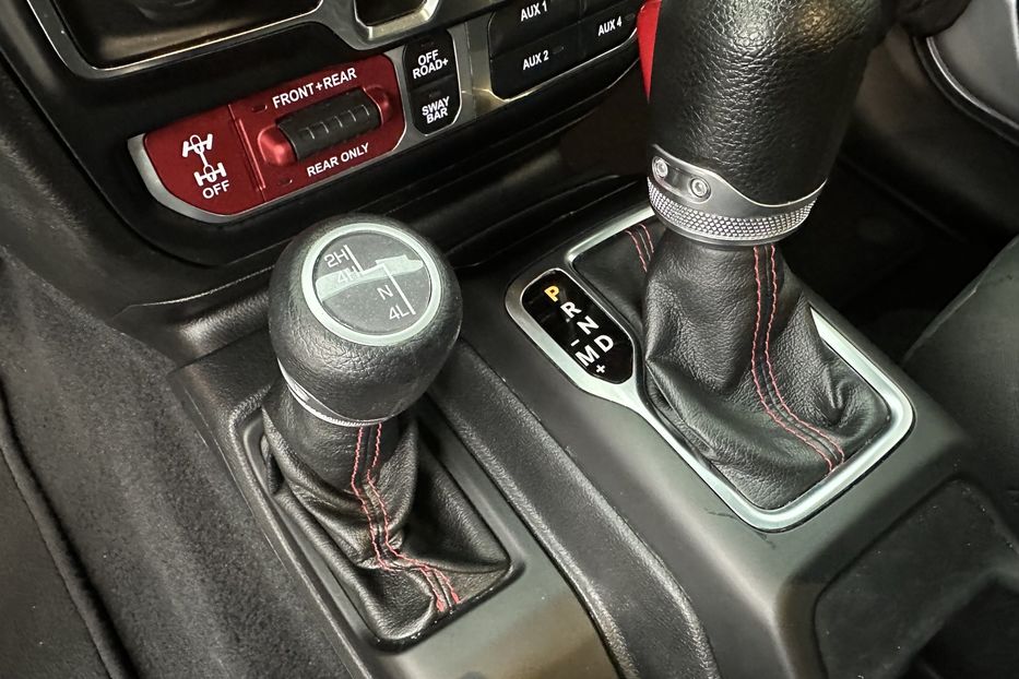 Продам Jeep Wrangler Gladiator Rubicon 2022 года в Киеве