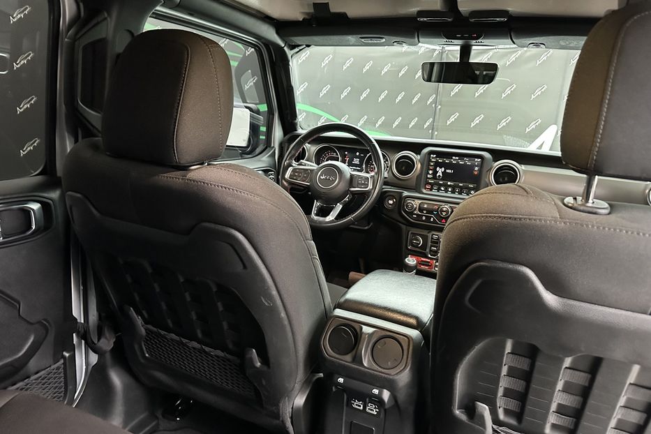 Продам Jeep Wrangler Gladiator Rubicon 2022 года в Киеве