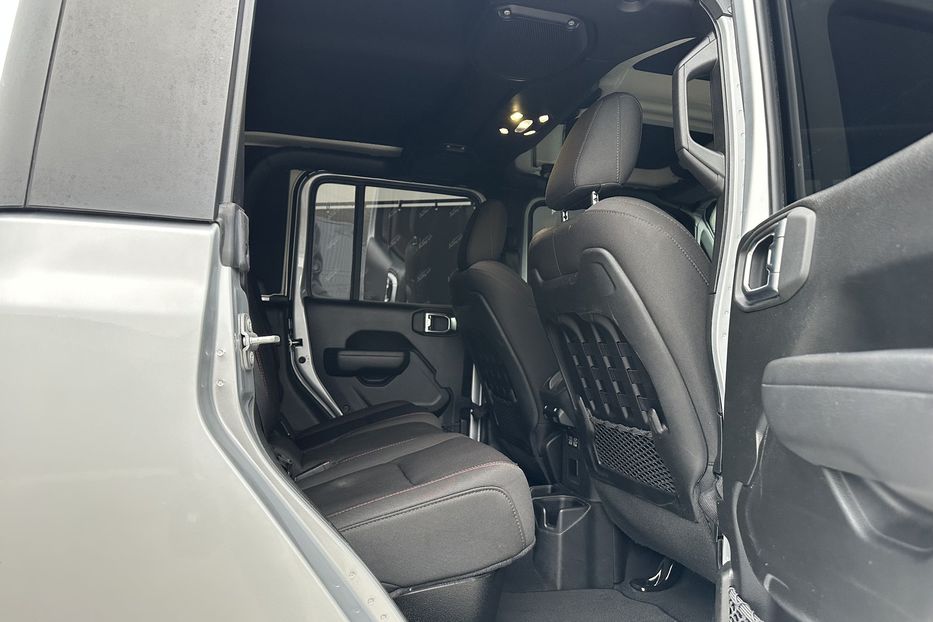 Продам Jeep Wrangler Gladiator Rubicon 2022 года в Киеве