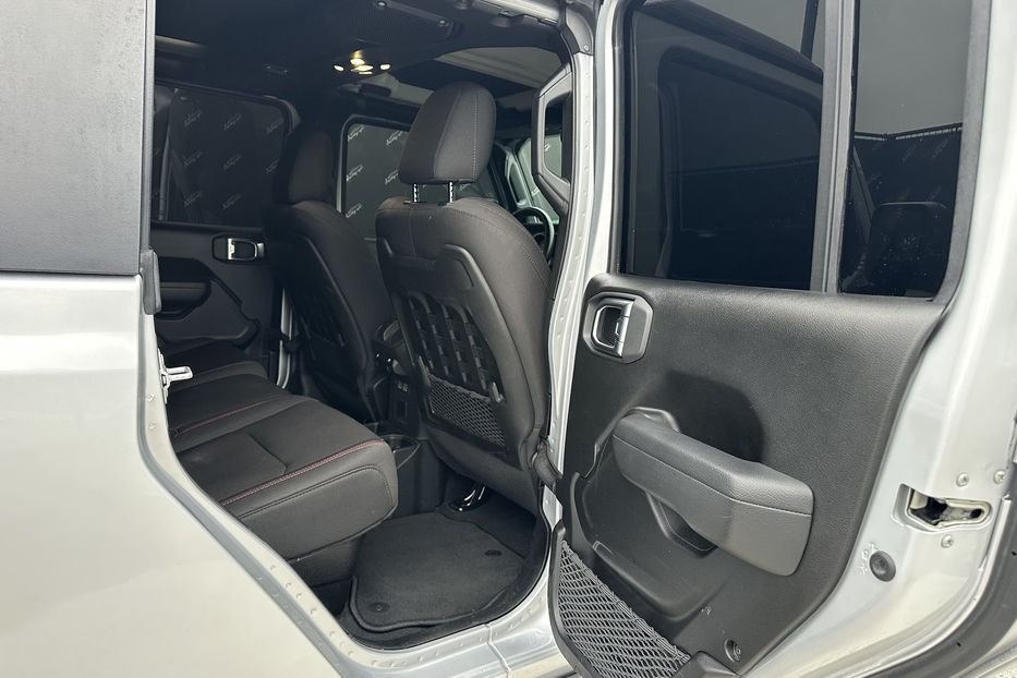 Продам Jeep Wrangler Gladiator Rubicon 2022 года в Киеве