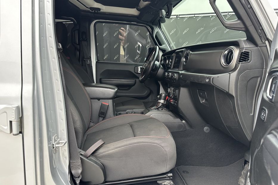 Продам Jeep Wrangler Gladiator Rubicon 2022 года в Киеве