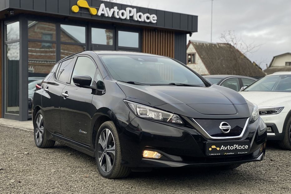 Продам Nissan Leaf 40 kw 2018 года в Луцке