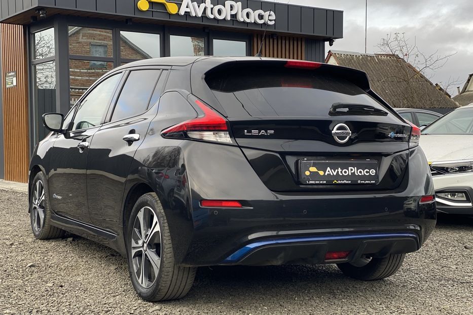 Продам Nissan Leaf 40 kw 2018 года в Луцке