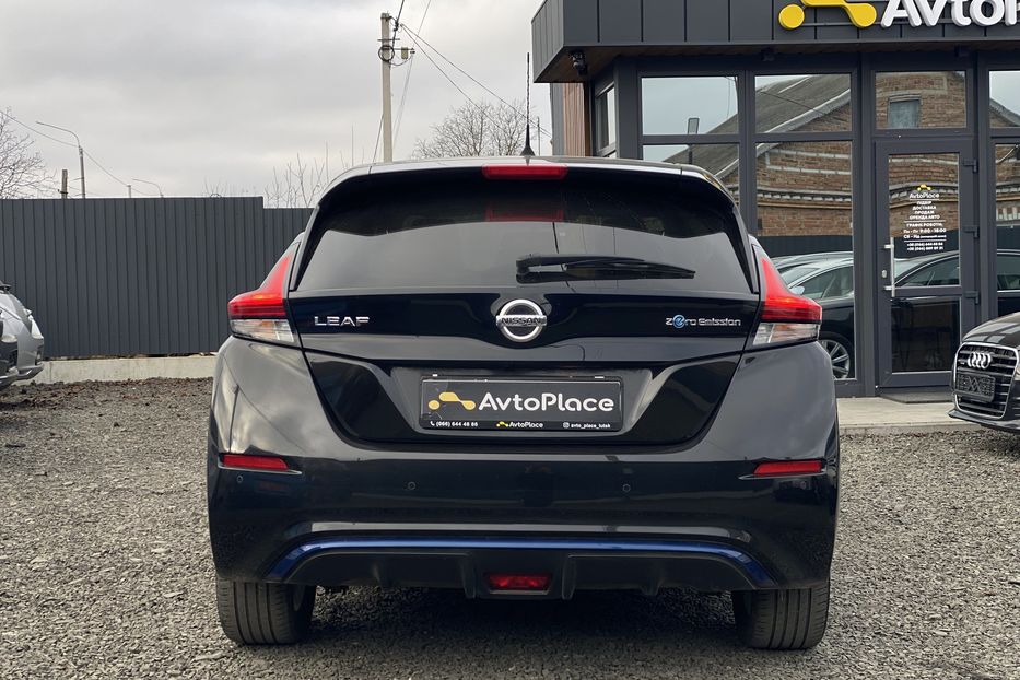 Продам Nissan Leaf 40 kw 2018 года в Луцке