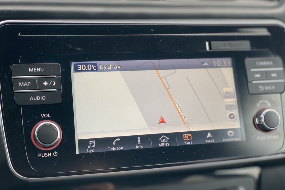 Продам Nissan Leaf 40 kw 2018 года в Луцке