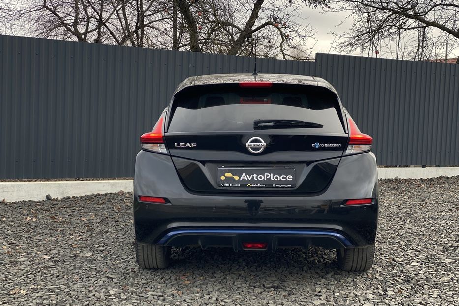 Продам Nissan Leaf 40 kw 2018 года в Луцке