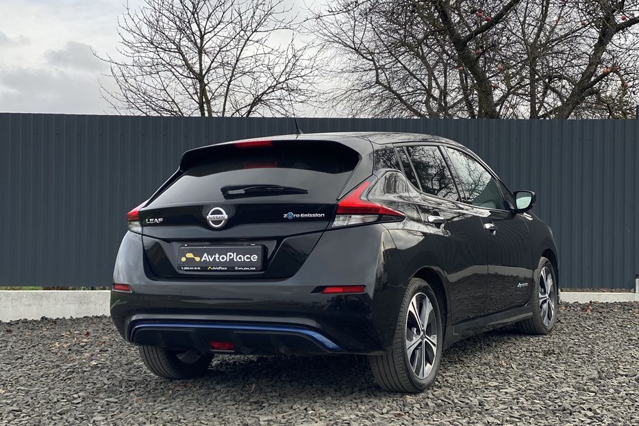 Продам Nissan Leaf 40 kw 2018 года в Луцке
