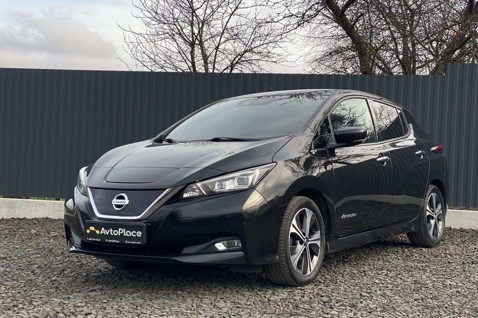 Продам Nissan Leaf 40 kw 2018 года в Луцке