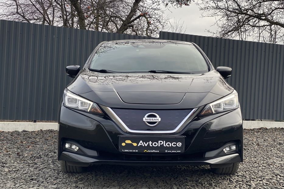 Продам Nissan Leaf 40 kw 2018 года в Луцке