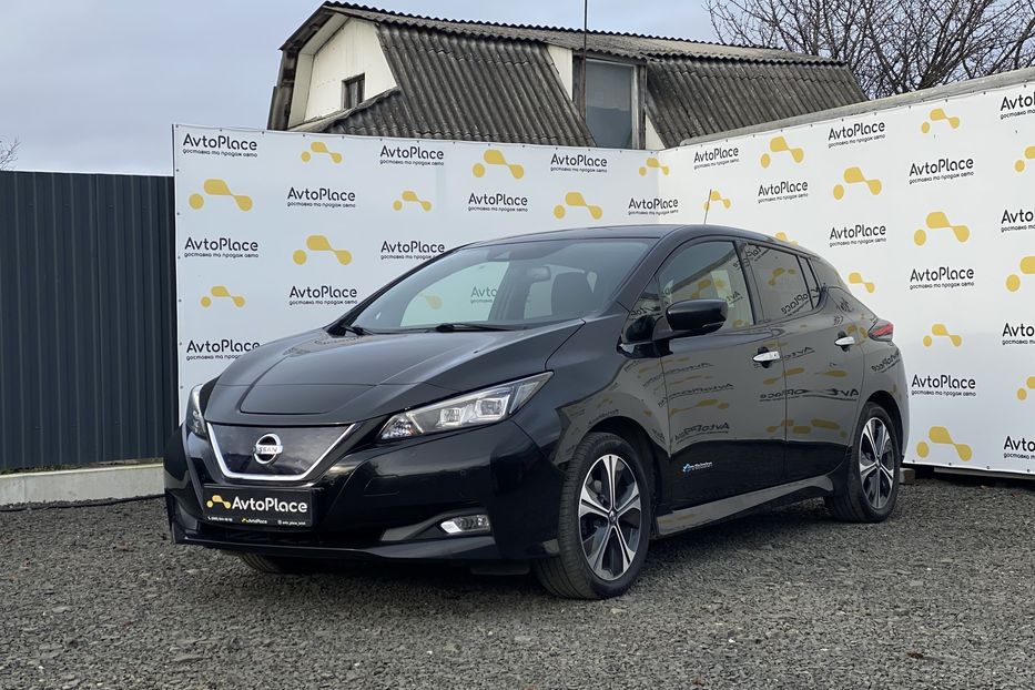 Продам Nissan Leaf 40 kw 2018 года в Луцке