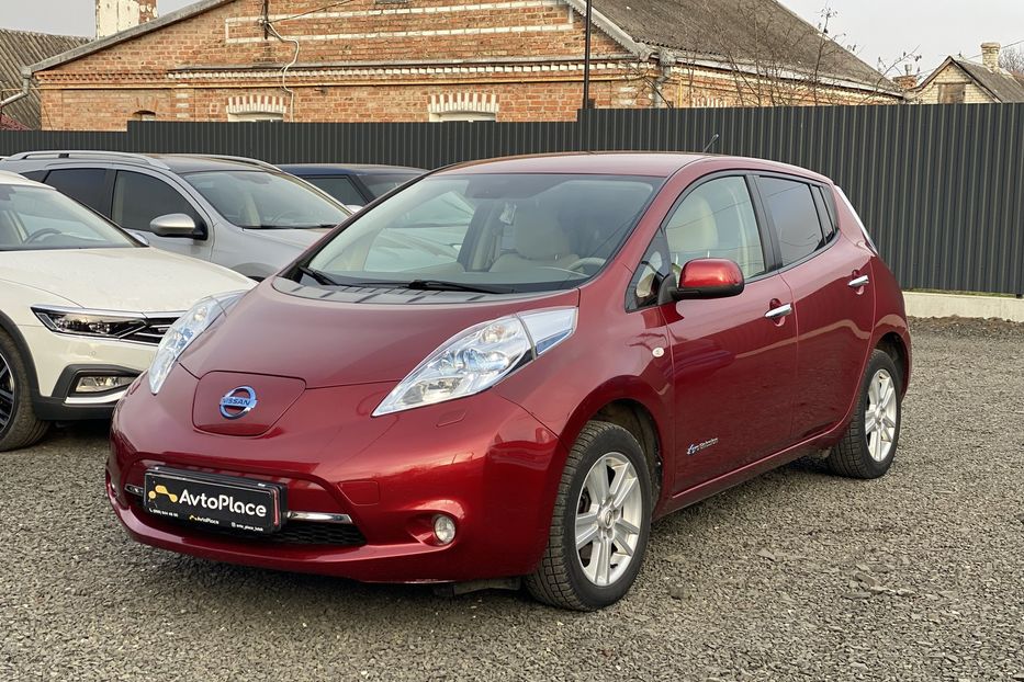 Продам Nissan Leaf 2012 года в Луцке