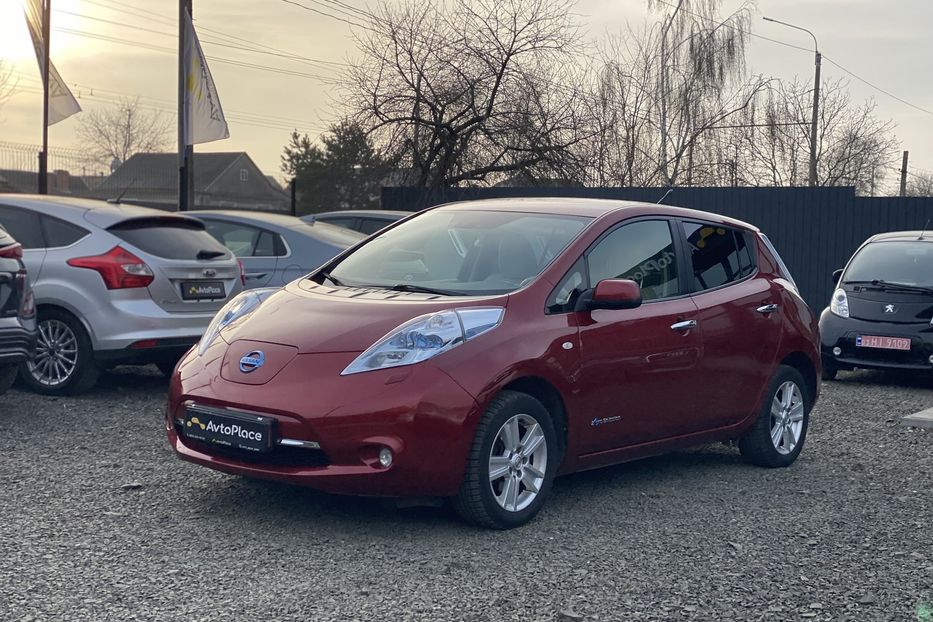 Продам Nissan Leaf 2012 года в Луцке