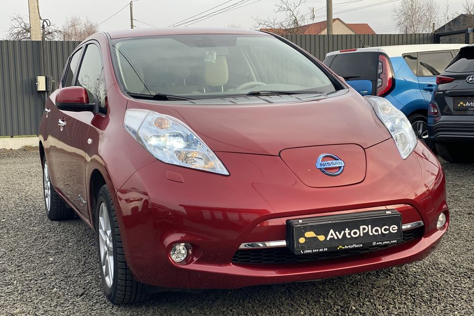 Продам Nissan Leaf 2012 года в Луцке