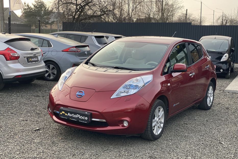 Продам Nissan Leaf 2012 года в Луцке