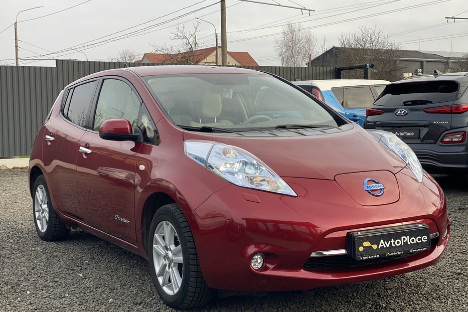 Продам Nissan Leaf 2012 года в Луцке