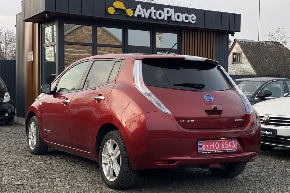Продам Nissan Leaf 2012 года в Луцке