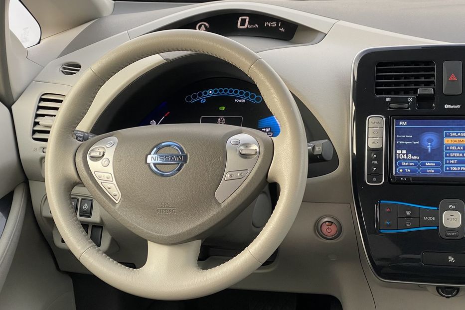 Продам Nissan Leaf 2012 года в Луцке