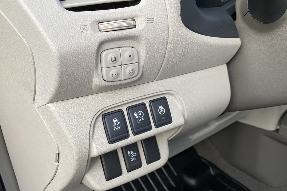 Продам Nissan Leaf 2012 года в Луцке