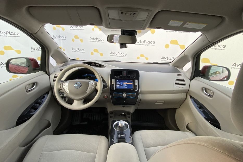 Продам Nissan Leaf 2012 года в Луцке