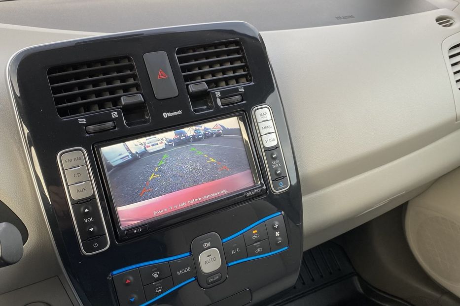 Продам Nissan Leaf 2012 года в Луцке