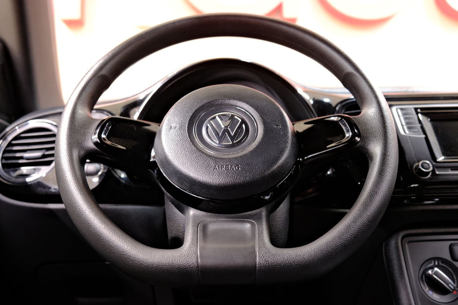 Продам Volkswagen Beetle 2015 года в Одессе
